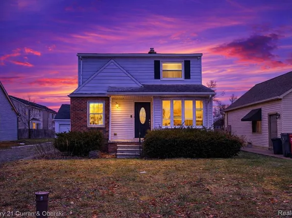 23443 Donaldson St, Clinton Township, MI 48035