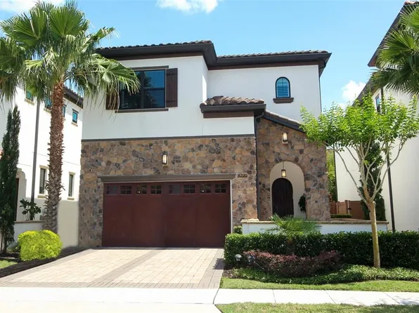 8220 Via Vittoria Way, Orlando, FL 32819