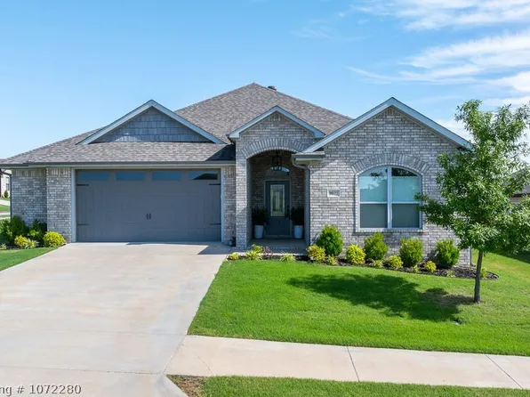 9021 Logwood Ln, Fort Smith, AR 72916
