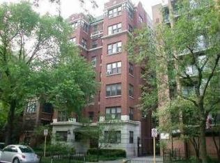 647 W Sheridan Rd APT 1A, Chicago, IL 60613
