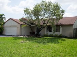 11244 NW 43rd Pl, Coral Springs, FL 33065