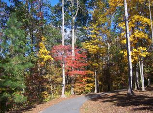 1878 Conners Ct, Burlington, NC 27215