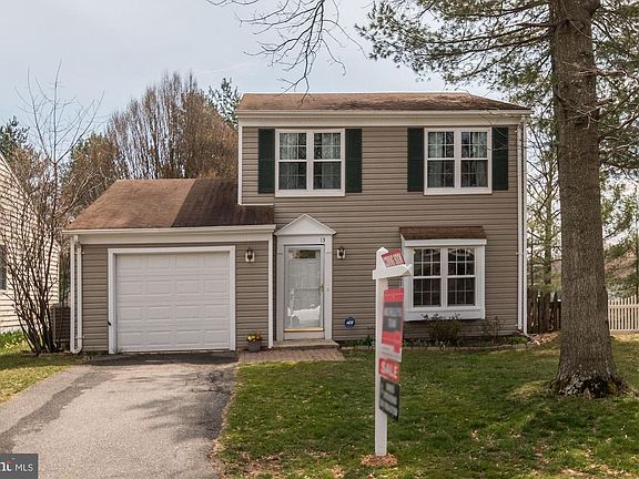 2nd image of 13 Neerwinder Ct