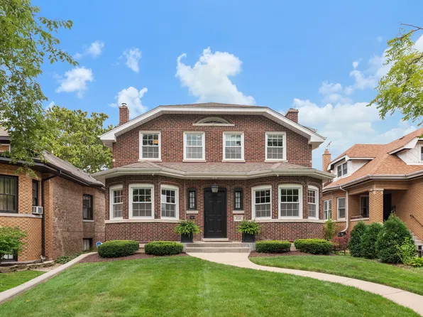 1221 Edmer Ave, Oak Park, IL 60302