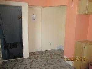3rd image of 285 Sanford St