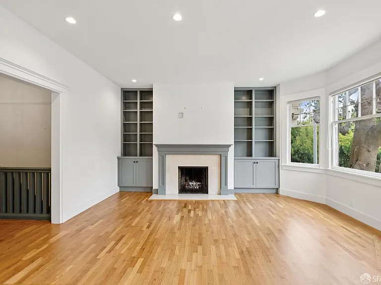 2741 Union St — Photo 3