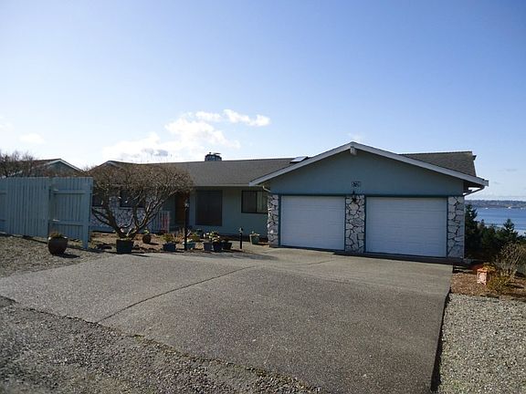 3rd image of 5720 Sealawn Ave NE