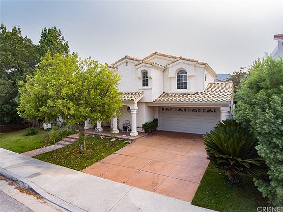 2nd image of 25336 Bowie Ct