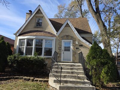 9514 S Bell Ave, Chicago, IL, 60643