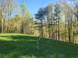 8 Fiskill Farm Rd, Concord, NH 03301