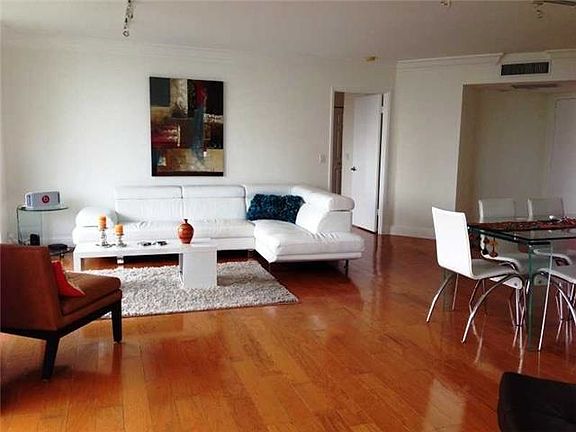 4th image of 3300 NE 191st St APT 1513