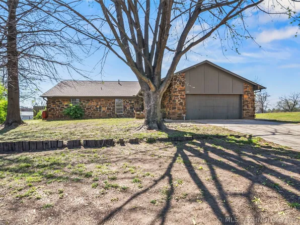 435 N Meadowood St, Cleveland, OK 74020
