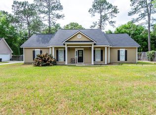104 Stapleton Dr, Leesburg, GA 31763