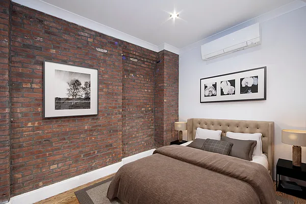 Rented by R New York | media 7