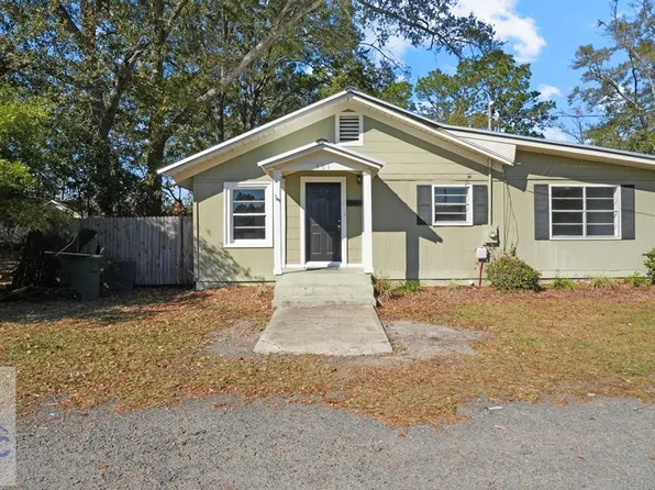 761 S 3rd Street Ln, Jesup, GA 31545