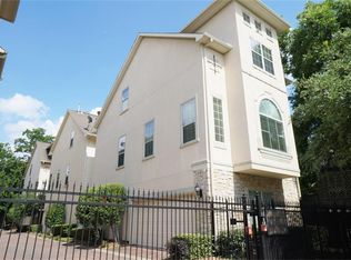 1912 Sabine St, Houston, TX 77007