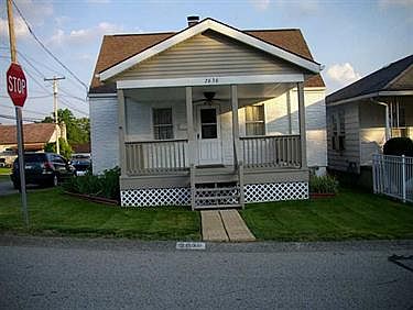 1st image of 2636 Chestnut St