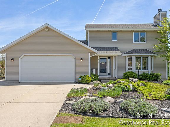 2nd image of 6332 Brookfield Ct
