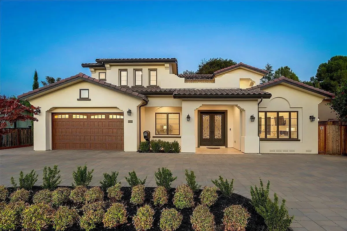 N Stelling Rd, Cupertino — Photo 1