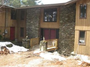 136 Freeman Rd, Charlton, MA 01507