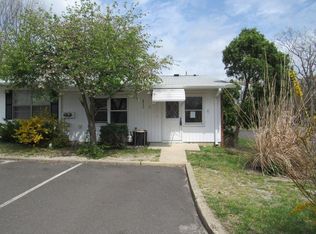 842A Inverness Ct, Lakewood, NJ