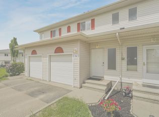 Rio Hermitage, Edmonton, AB T5A 5J3