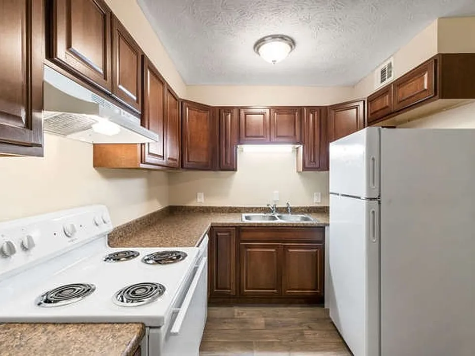 Oxford Village Townhomes