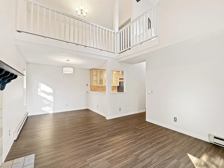 Starboard Apartments — Photo 32