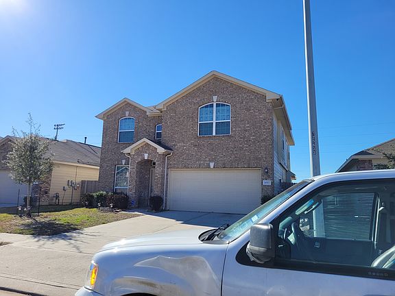 2nd image of 16915 Beretta Bend Dr