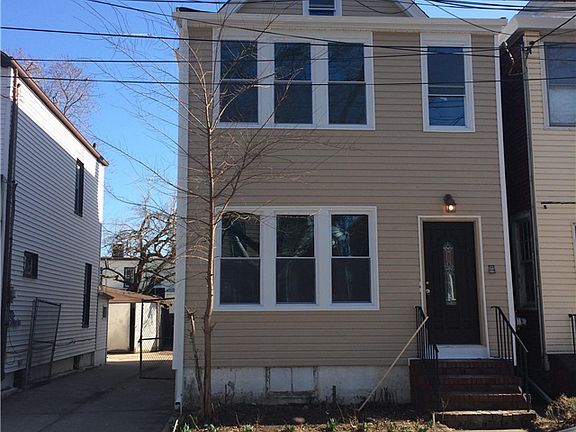 4th image of 8014 88th Ave