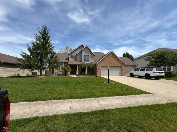 3000 W Waterford Ln, Muncie, IN 47304