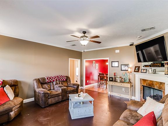 5th image of 1080 Spanish Oak Dr