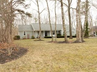 12 Pleasant Wood Dr, Forestdale, MA 02644