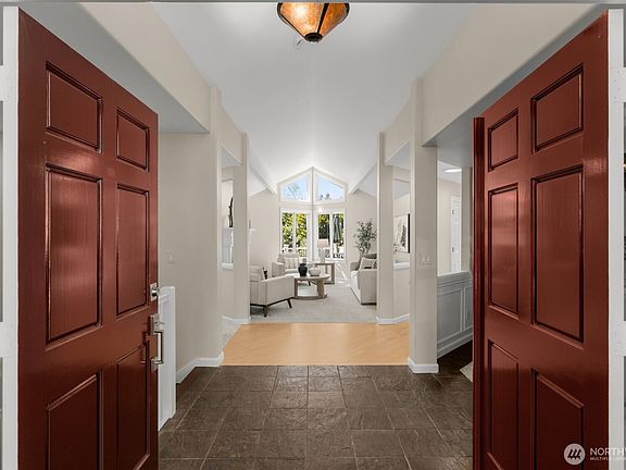 4th image of 1907 2nd Street