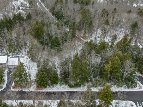 49 Chickadee Lane, Durham, ME 04222