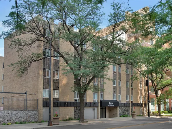 5420 N Sheridan Rd APT 303, Chicago, IL 60640