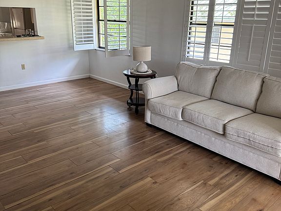 5th image of 2531 Bayshore Gardens Pkwy APT 32