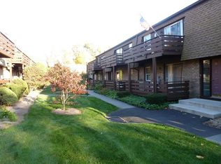 39 New Holland Vlg, Nanuet, NY 10954