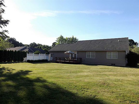 2nd image of 12 Meadow Dr