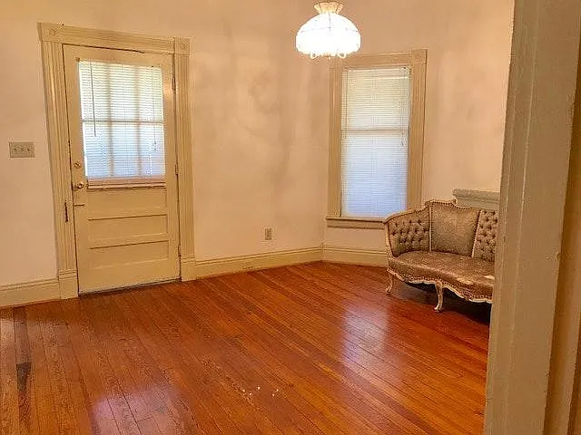 635 Central Ave #MAIN FLOOR — Photo 12