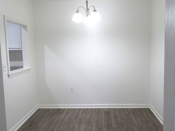 3rd image of 251 Rast St APT K-3