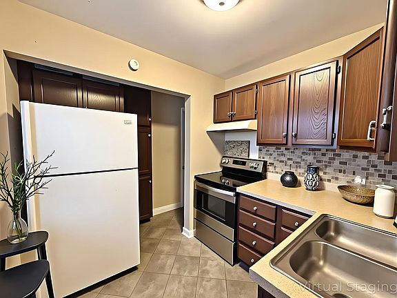 5th image of 4302 North 36th STREET