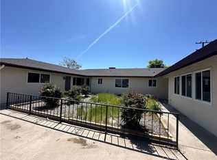 875 Ponderosa Dr, Hemet, CA 92543