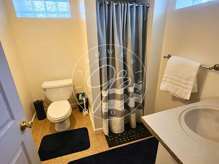 2701 Latonia Blvd — Photo 31