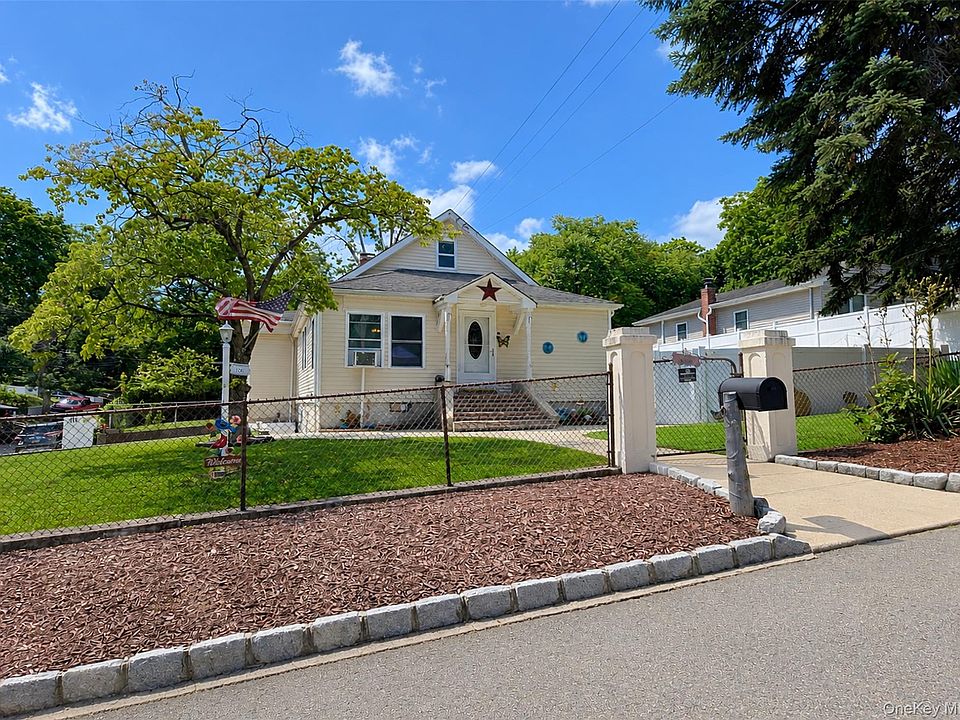 1st image of 170 Woodycrest Drive