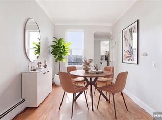 133 Grand St #401, Jersey City, NJ 07302