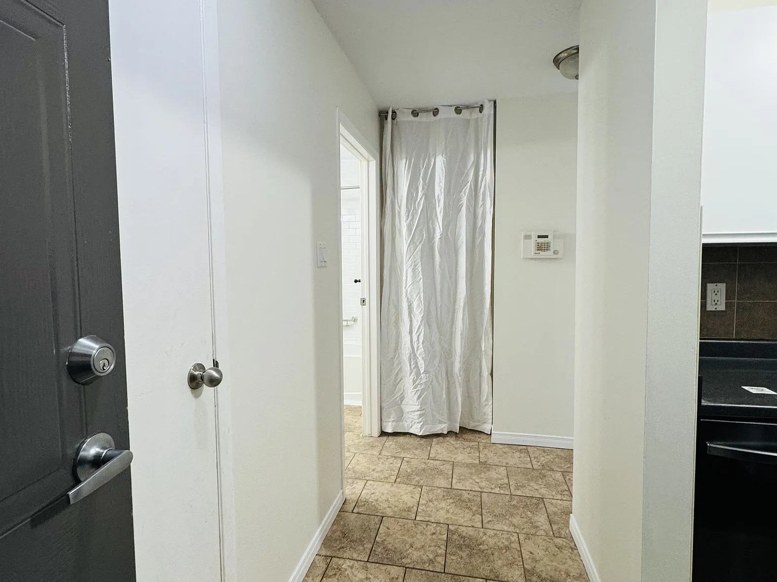 1 bed, $1,500 — Photo 3