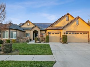 6724 W Logan Ave, Visalia, CA 93291