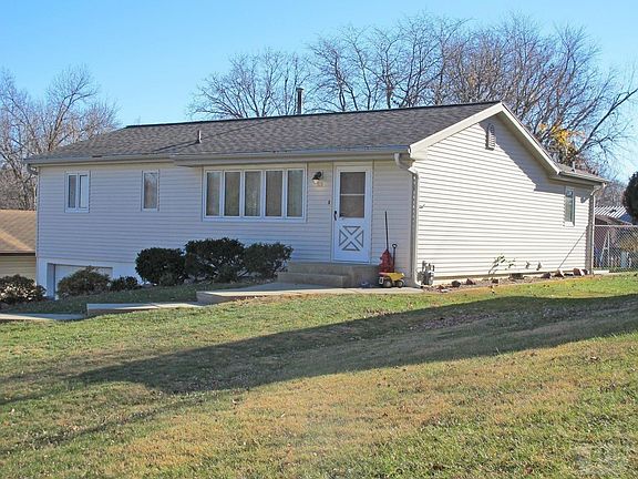 3rd image of 1619 Farnam St