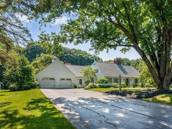 15 Tallwood Road, Augusta, ME 04330